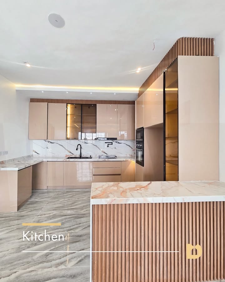 3 Bedroom Apartment – Osapa London