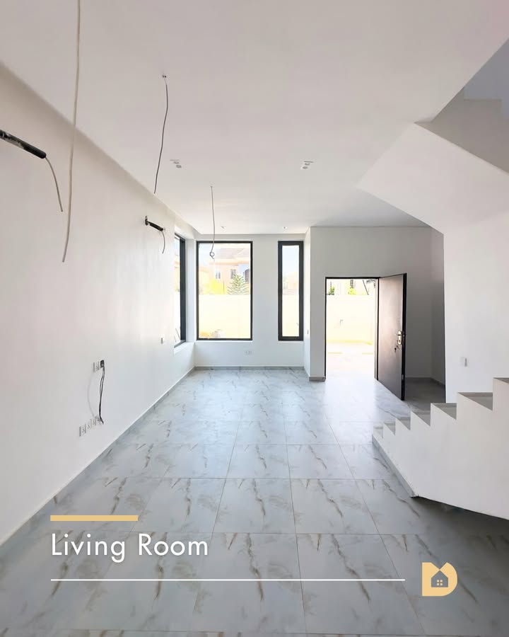 4 Bedroom Semi-Detached Duplex – Lekki Phase 1