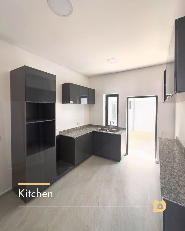 4 Bedroom Semi-Detached Duplex – Lekki Phase 1