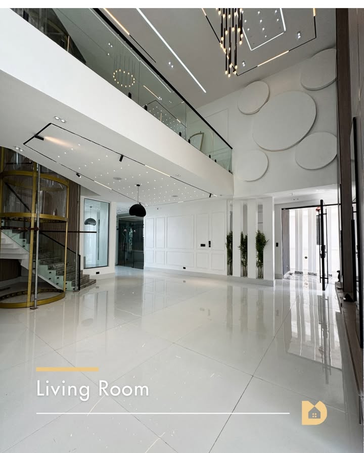 5 Bedroom Detached Duplex – Chevron