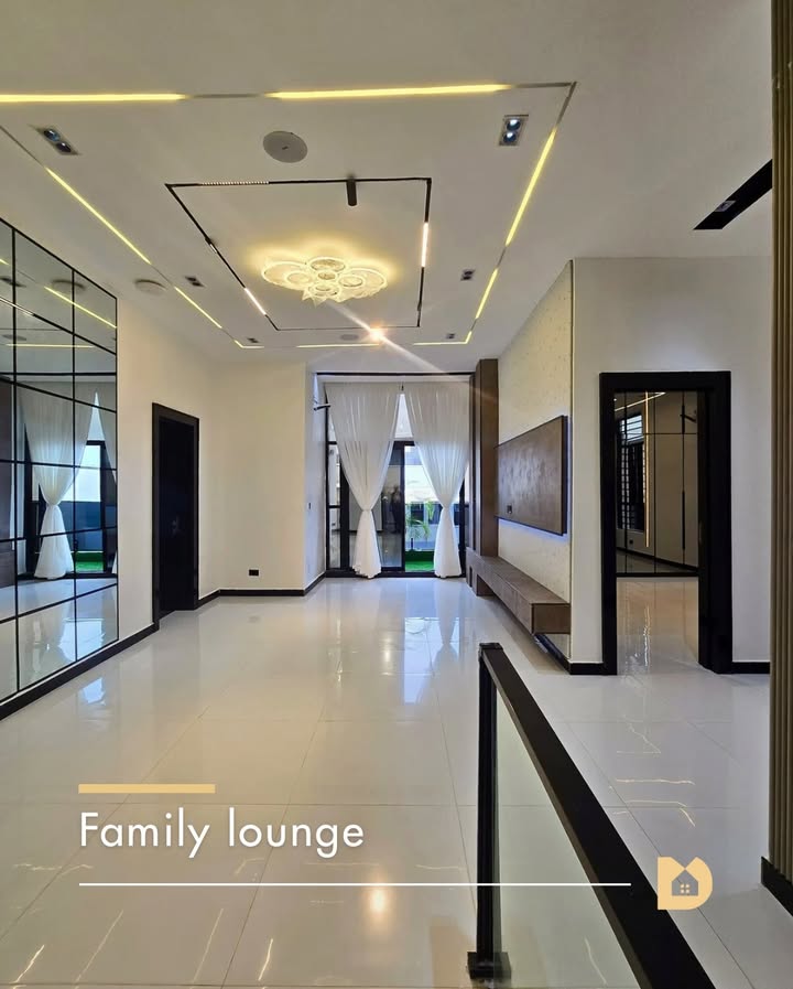5 Bedroom Detached Duplex – Chevron