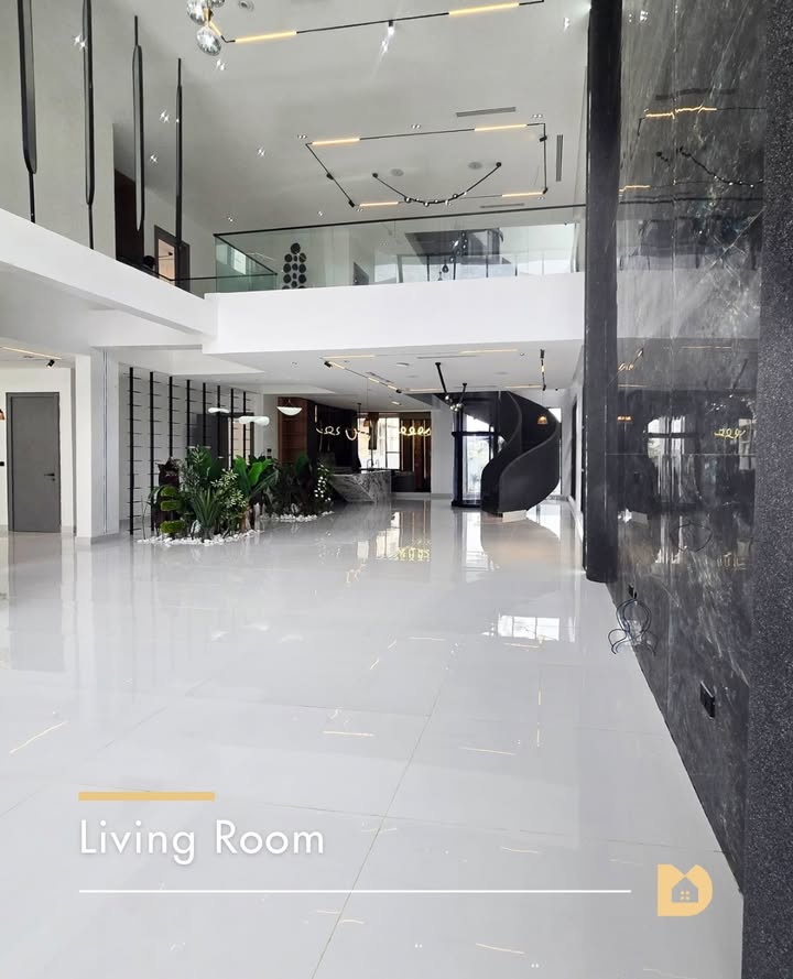 5 Bedroom Detached Duplex – Osapa London